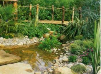 Как построить мост в саду